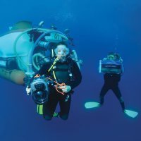 Explorer_Opener_underwater_2