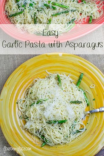 Easy Garlic Pasta with Asapargus recipe via flouronmyface.com