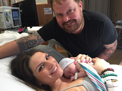 Randy Rogers Opens Up About 'Heart-Wrenching' Death Of Infant Da