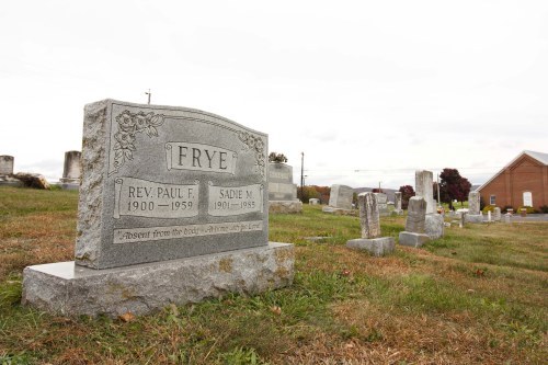 The Fry gravestone at Mt. Clinton