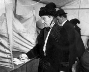 Abigail voting in 1914