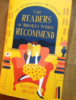 Katarinas urfina bok, nu på engelska, ska följa med till New York som present.