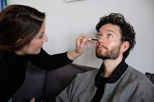 Man-Repeller-Isaac-Hindin-Miller-No-Makeup-Makeup-for-Men---16