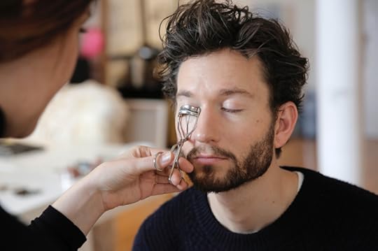 Man-Repeller-Isaac-Hindin-Miller-No-Makeup-Makeup-for-Men---23