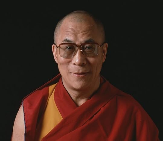 2015-11-07-1446930217-2657308-dalailama3.jpg