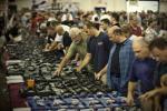 gun show1