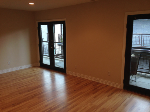 The new living room where I'll (hopefully!) be banging out new Out and Out posts!