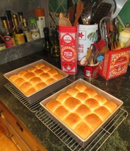 Oma's dinner rolls1