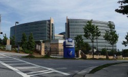 Entrance to the headquarters of the Centers for Disease Control and Prevention (Daniel Mayer)