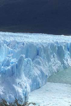 Frank Cho Patagonia Ice Glaciers in Argentina. November 2015
