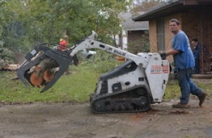 Ash-removal-Bobcat-claw