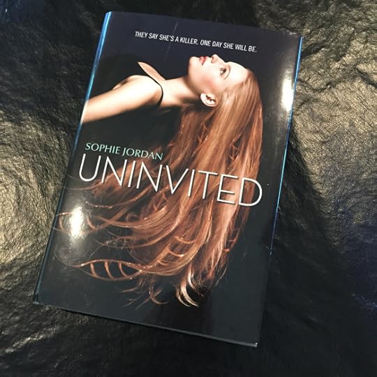 Sophie Jordan Uninvited