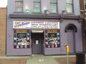 TOOTSIE'S ORCHID LOUNGE one of the oldest and greatest Honkey Tonks in Music City--and most haunted!