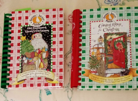 Gooseberry Patch Christmas books.jpg