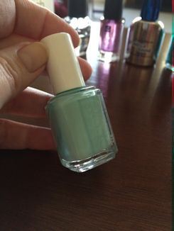 Essie Blossom Dandy