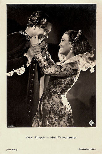 Heli Finkenzeller and Willy Fritsch in Boccaccio (1936)
