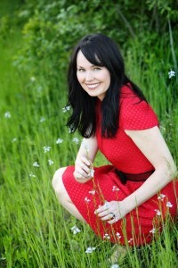 Gena Showalter - author pic