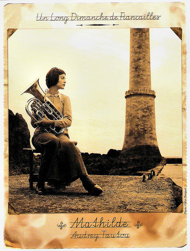 Audrey Tautou in Un long dimanche de fiancailles (2004)