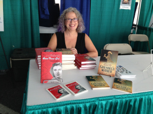 I like my set-up here. One of the charming volunteers and fellow members helped me.