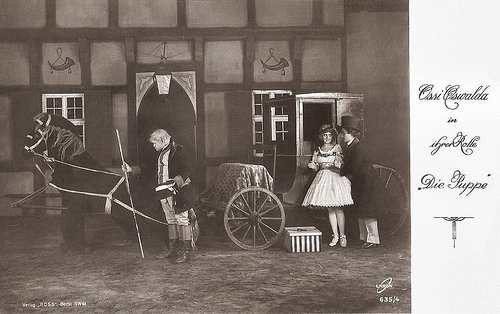 Ossi Oswalda and Hermann Thimig in Die Puppe