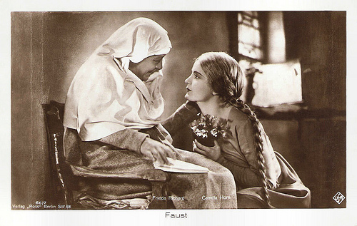 Camilla Horn and Frieda Richard in Faust (1926)