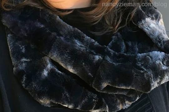 FREE! Faux Fur Infinity Scarf Sewing Tutorial by Team NZP at the Nancy Zieman Productions Blog