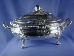 soup tureen