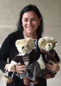 2015-12-05-Diana-n-bears-crop