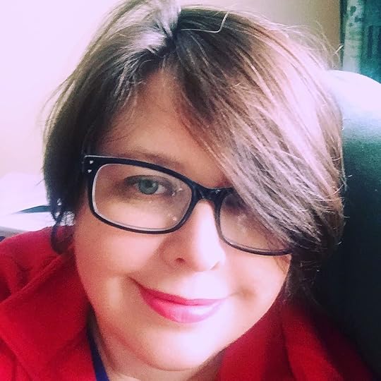 When_your_fringe_desperately_needs_a_cut__whack_on_the_bright_pink_lipstick_to_distract_attention_____makeup (1)