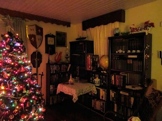 christmas shelfie