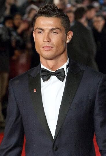 Cristiano Ronaldo Gay Scandal: Hot Footballer In Secret Same-Sex