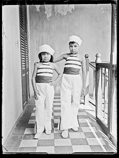 04_Two Girls, Indoors