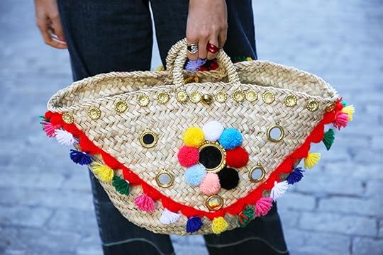 Muzungu Sisters beach bag