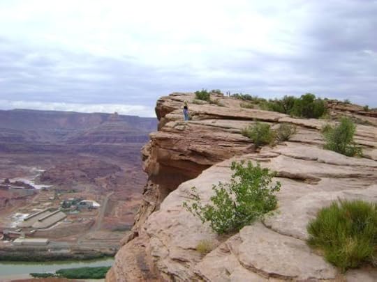 cliffhanger photo: Out toward the point DSC00957.jpg