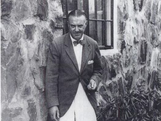 Writers like Kenneth Roberts wrote accurately about Maine.