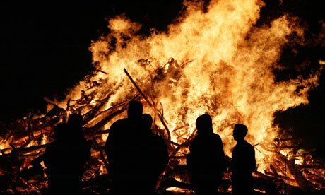 bonfire-notes-and-queries-001