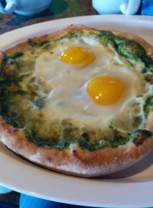 breakfast pizza