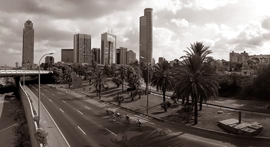 Tel Aviv photo Yom_Kippur_on_Highway_20_Tel-Aviv_zpslj4kqpuv.jpg