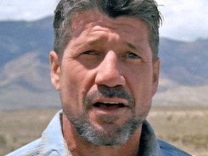 Fred Ward in Tremors