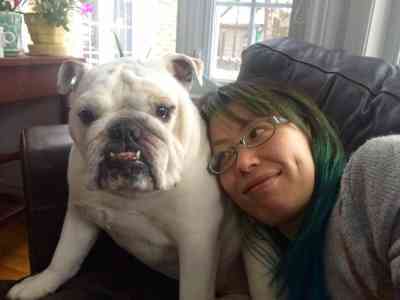 Hanging with the extended family - in this case, my cousin's bulldog, Lola.
