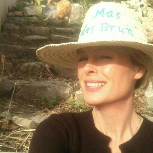 Mas-des-brun-hat