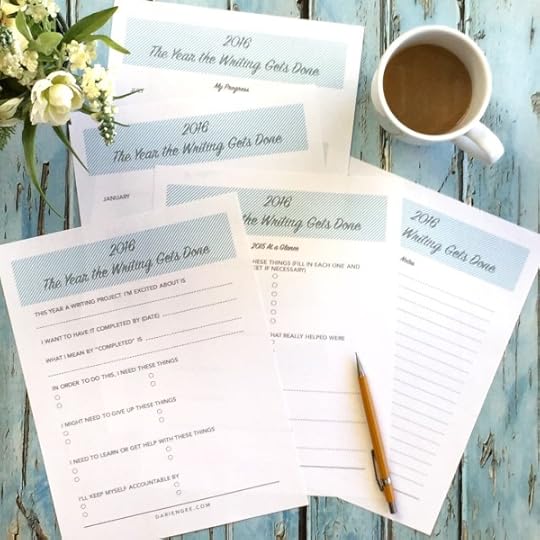 Free 2016 Goal Worksheets and Planners ♥ http://www.dariengee.com