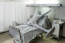 Funny Snowbard Crash