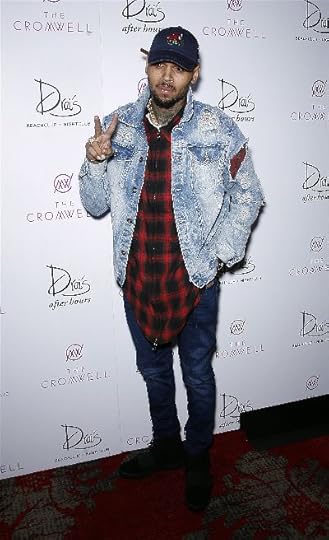 Chris Brown 'Snaps,' Allegedly Punches Kardashian Lookalike At L