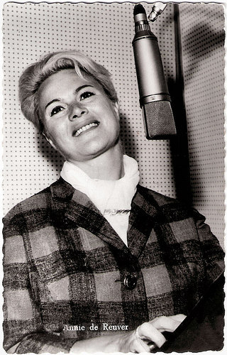 Annie de Reuver (1917-2016)