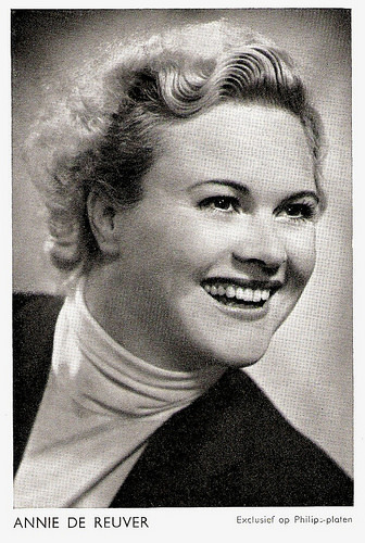 Annie de Reuver (1917-2016)