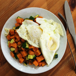 eggs and hash