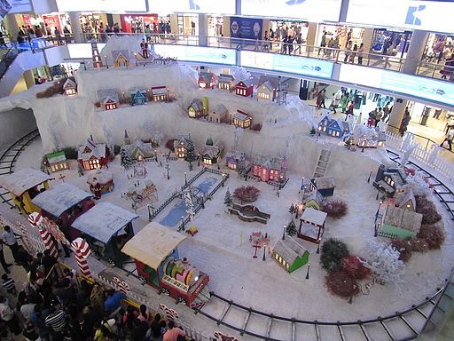 Christmas-new-year-celebrations-at-express-avenue-mall-chennai-1