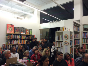 עוד פנים בקהל