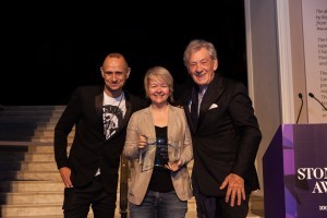 Sarah_Waters_Stonewall_Awards_Andy_Tyler_Photography_1985_Hi_Res